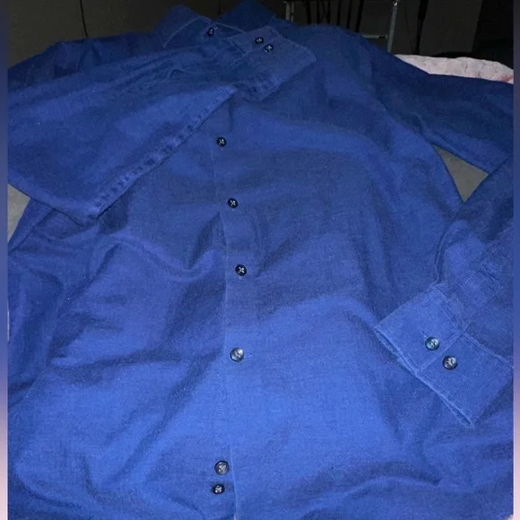 Michael Kors Airsoft Streach button up! - Picture 7 of 8